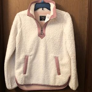 NWT 1/4 zip Sherpa pullover